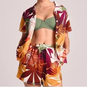 Vitamin A Linen Blend 2 pc Tropical Print Resort Short Set
